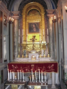 Altar, Capella Madonna dell’Archetto (Randy Groves)